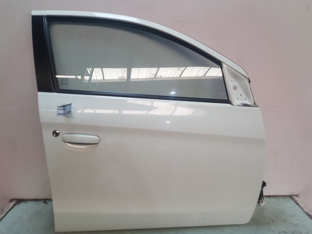 PORTE AVANT DROITE Mitsubishi Space Star (A0) (|5700B682|), Autos : Pièces & Accessoires, Carrosserie & Tôlerie, Porte, Mitsubishi