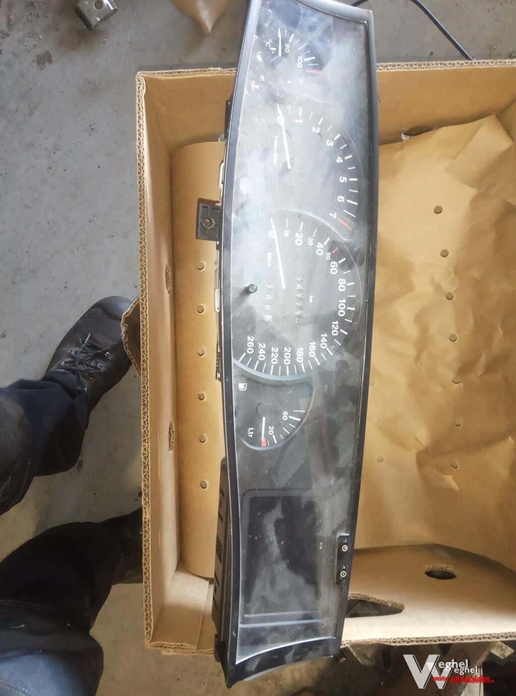 Opel Omega km tellerklok 1998, Gebruikt, -, -, Ophalen of Verzenden