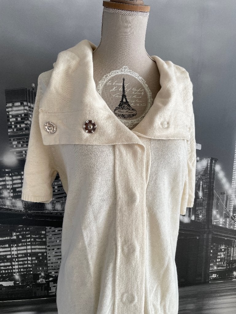 prachtige beige cardigan met wol - AP by Bruphils - 5, Kleding | Dames, Verzenden, Beige, Maat 42/44 (L), Zo goed als nieuw