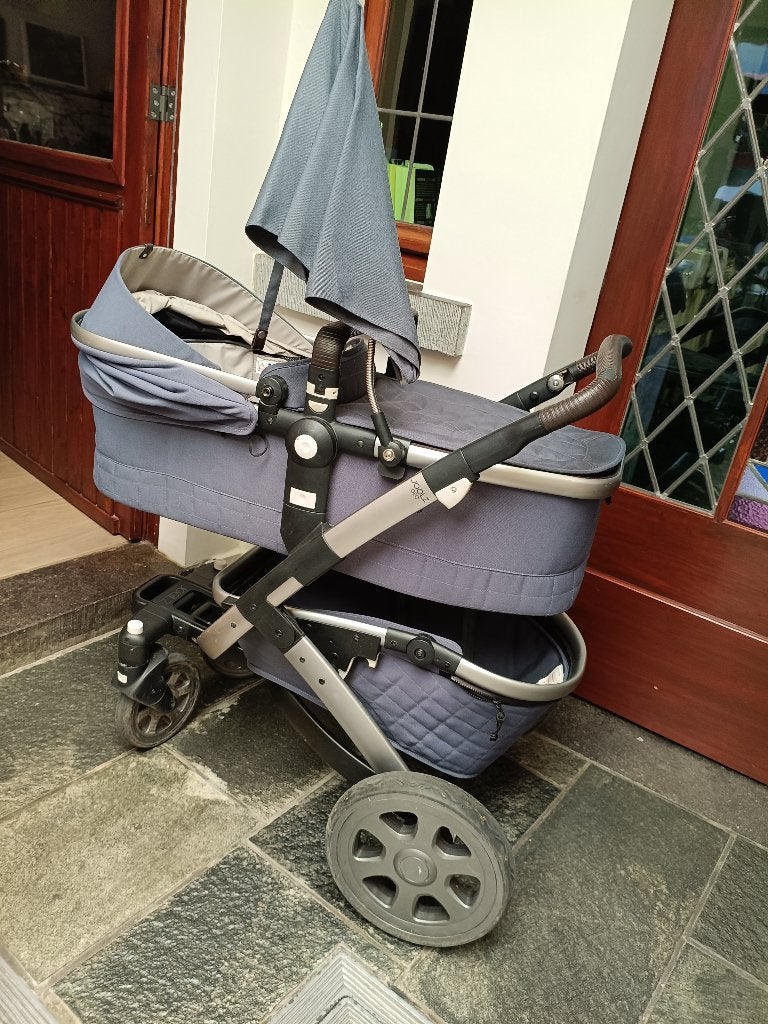 Koopje: Kinderwagen Joolz Geo 2,  3-in-1 complete set, Gebruikt, Verstelbare duwstang, Ophalen, Kinderwagen
