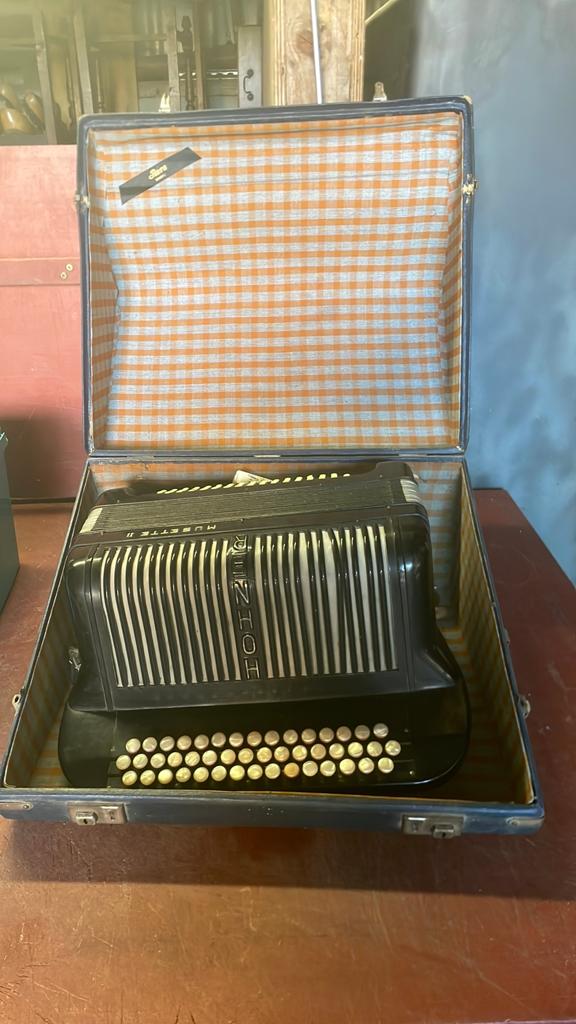 Accordion, Muziek en Instrumenten, Accordeons, Ophalen of Verzenden, Zo goed als nieuw