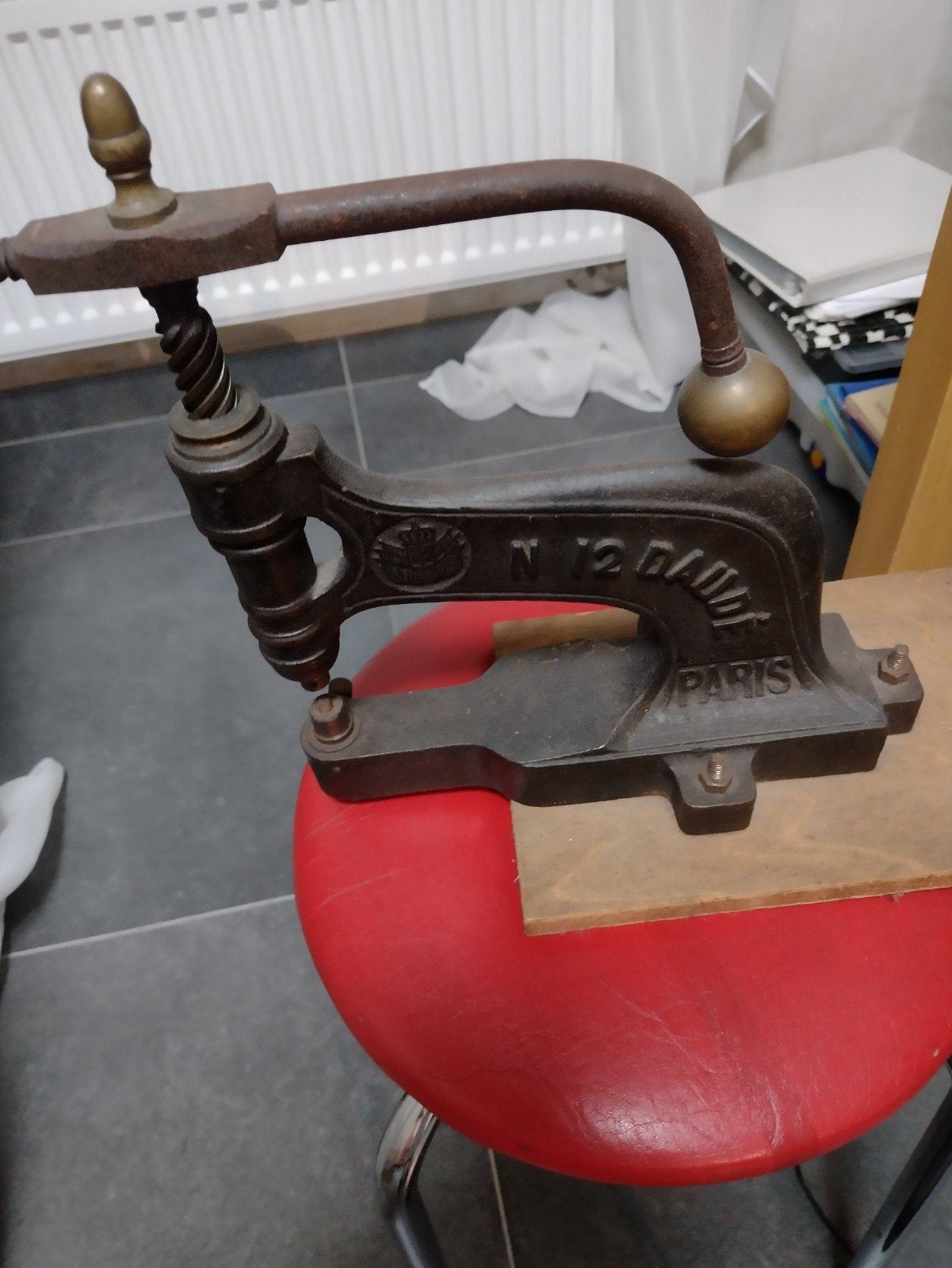 Presse ancienne Daude n° 12 Paris avec 2 pièces d'origine, Antiquités & Art, Enlèvement