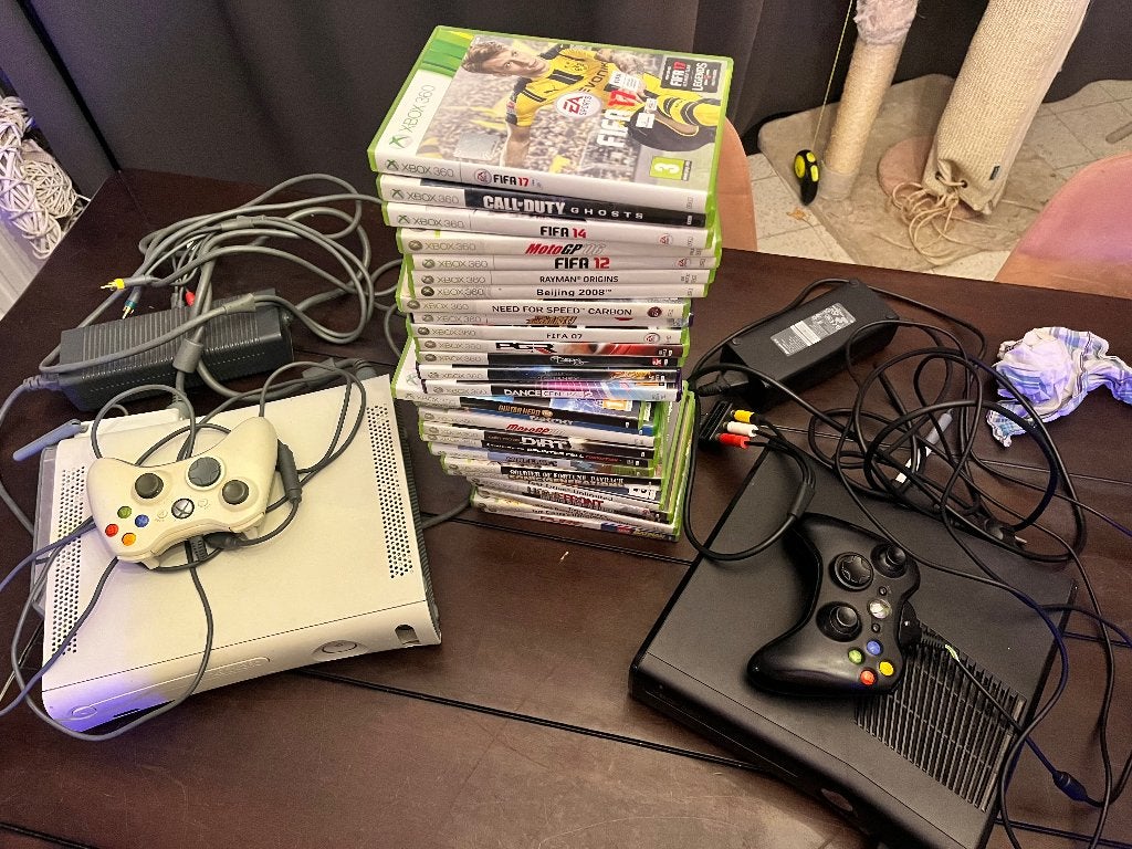 Voor de liefhebbers xbox360, Games en Spelcomputers, Ophalen, 360 Arcade of Core, Met 1 controller, Gebruikt