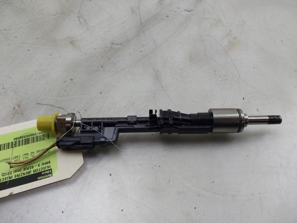 INJECTEUR BMW 3 serie (F30) (|13647597870|0261500109|), Autos : Pièces & Accessoires, Systèmes à carburant, BMW, Utilisé
