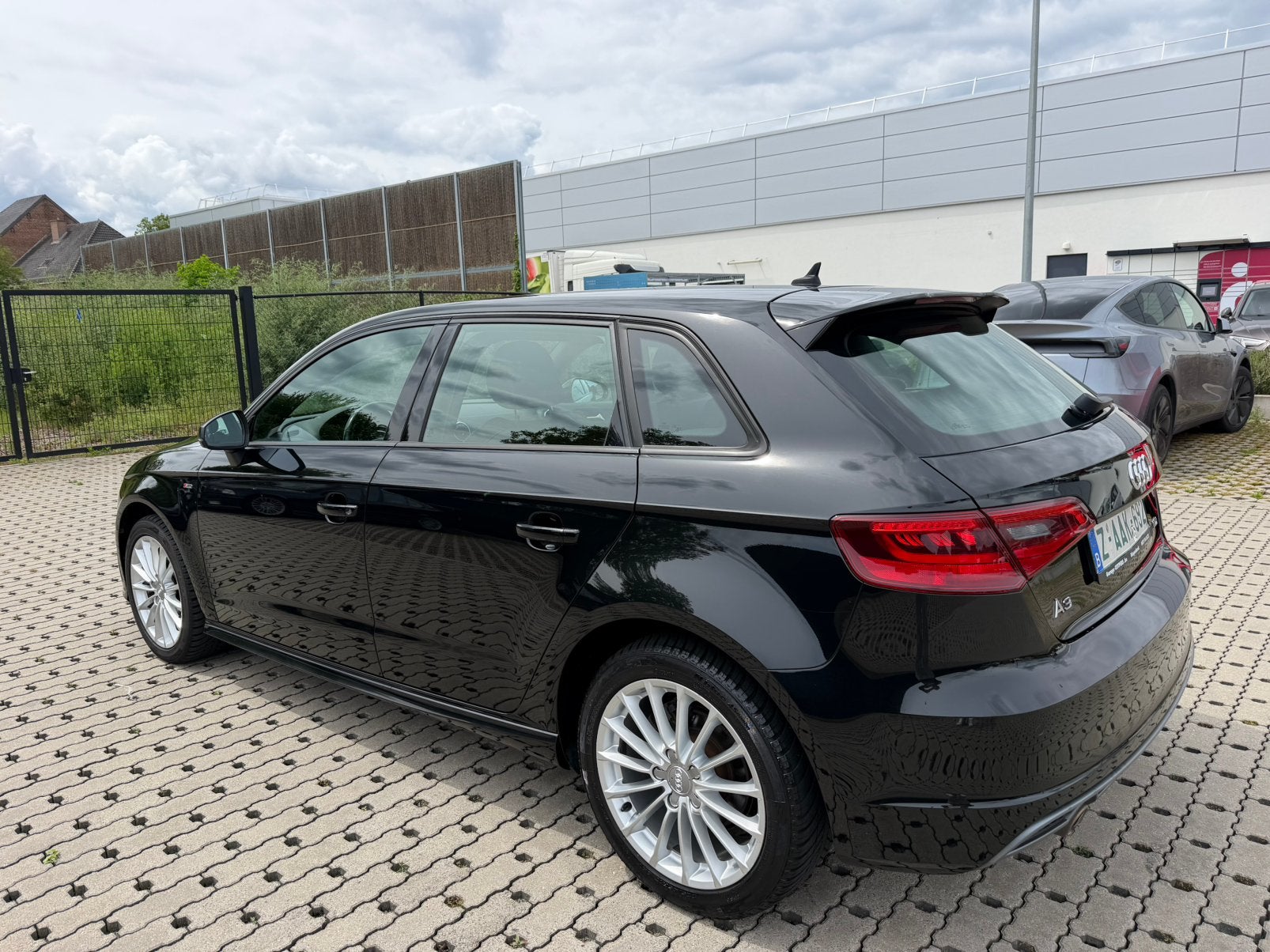 Audi a3 1.6 tdi S linie Full opcion 2016. Nieuwe staat, Euro 6, Bedrijf, 5 deurs, Te koop