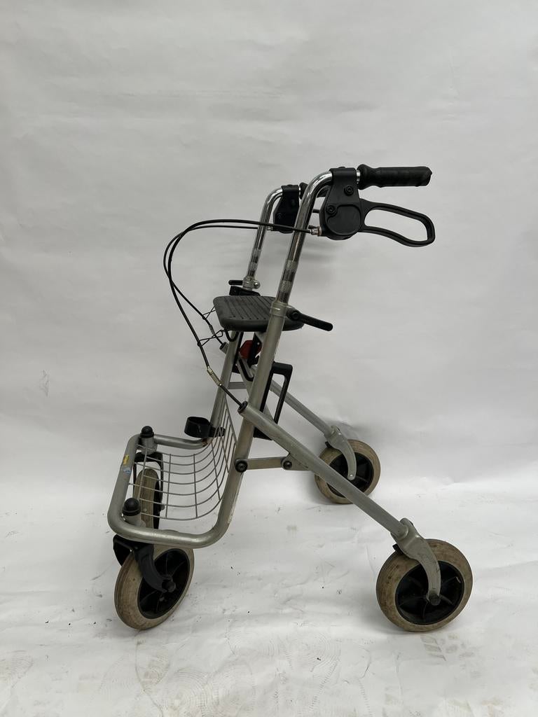 Déambulateur Rollator 4 roues pliable Vermeiren, Divers, Enlèvement, Pliable, Comme neuf