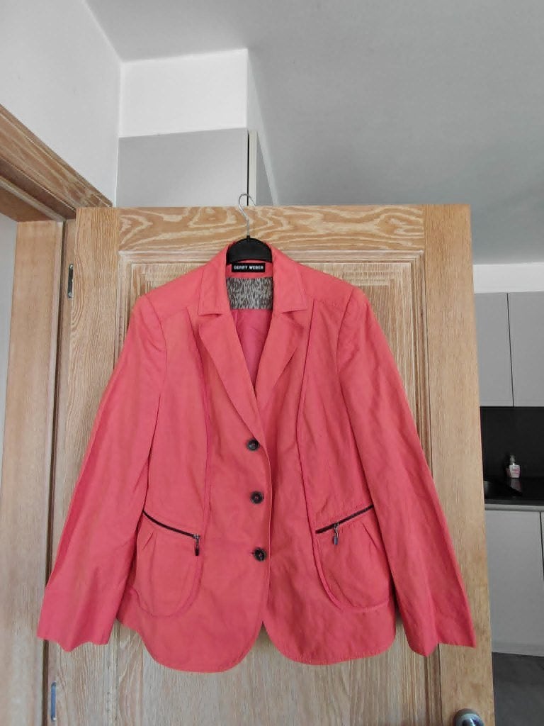 Blazer oranje koraal 44, Kleding | Dames, Jasjes, Kostuums en Pakken, Maat 42/44 (L), Oranje, Ophalen of Verzenden, Zo goed als nieuw