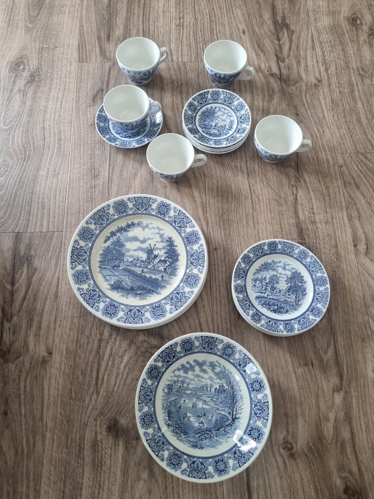Eet servies, Ophalen
