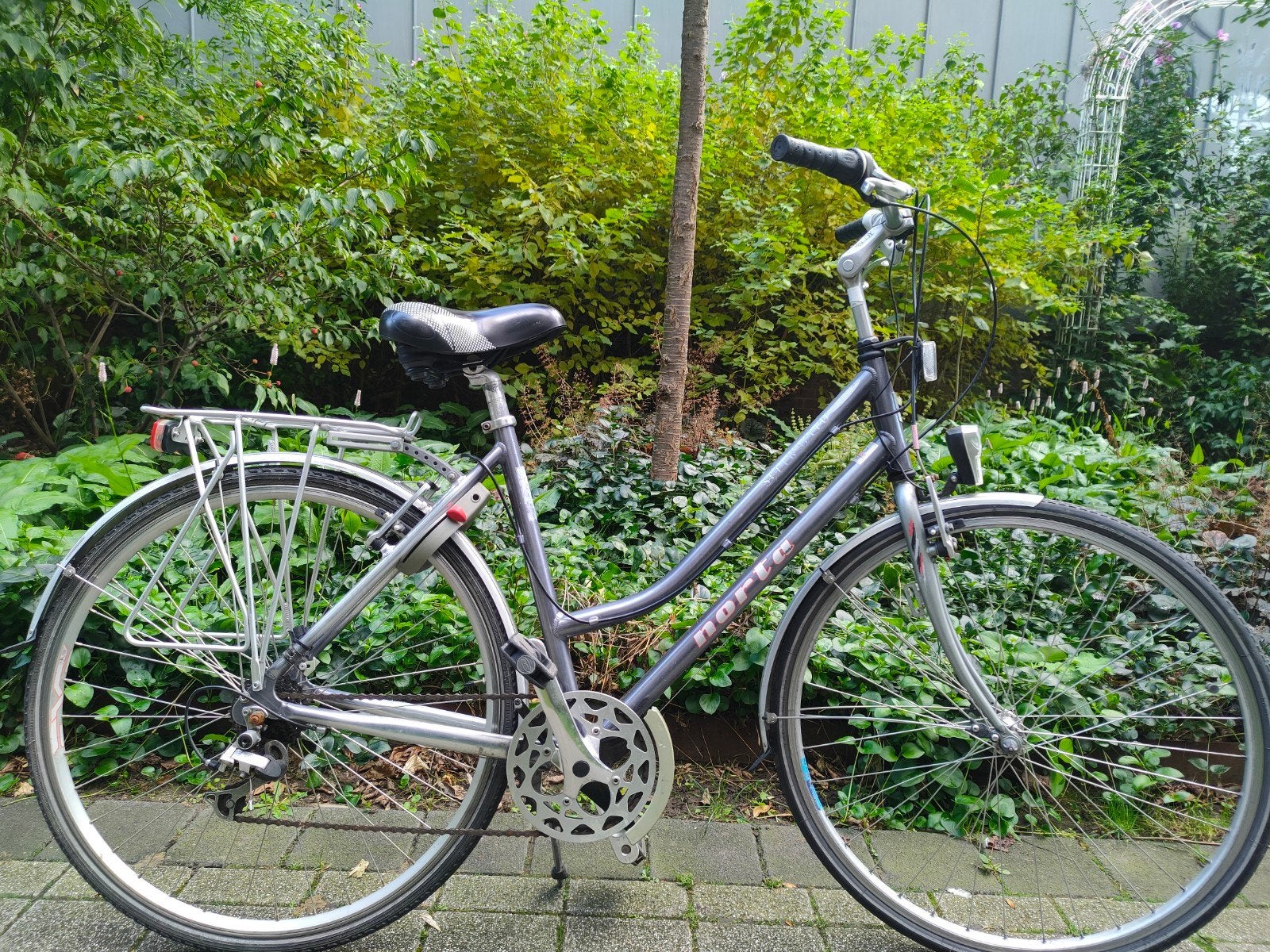 Dames meisjesfiets studentenfiets stadsfiets city bike, Fietsen en Brommers, Ophalen, 28 inch