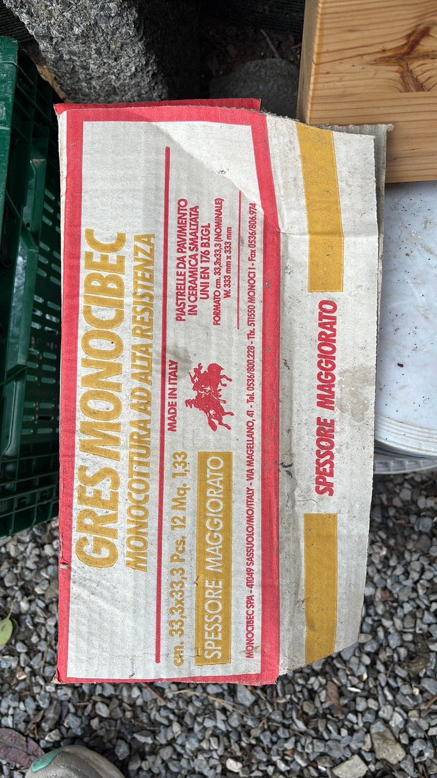 Carrelage a DONNER, Enlèvement, Comme neuf