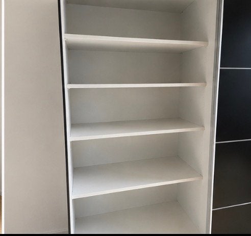 Grote schuifdeurkast met spiegel, Huis en Inrichting, Kasten | Kleerkasten, Zo goed als nieuw, 200 cm of meer, 200 cm of meer