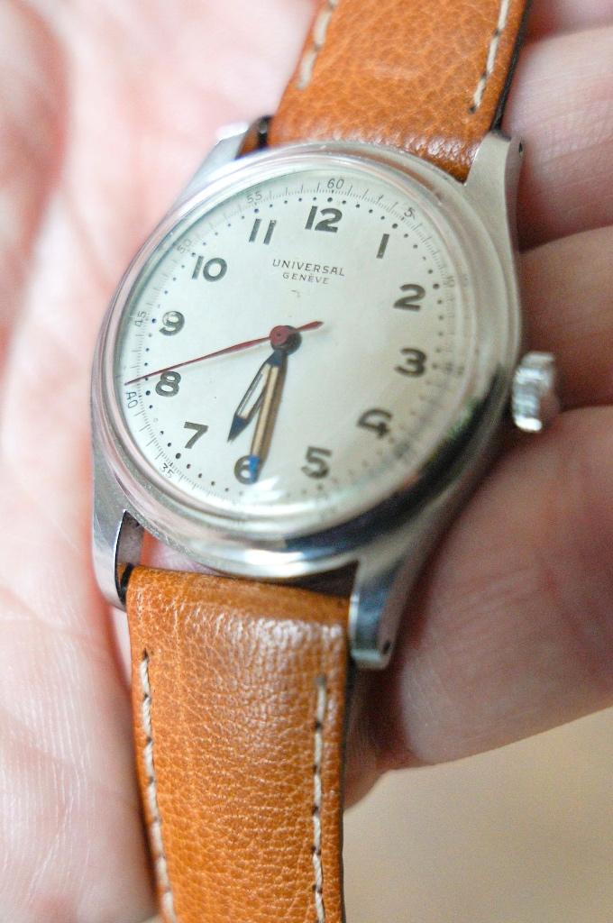 uperbe montre militaire Universal Genève - ref 20725 - 1945, Montre-bracelet, Autres marques, 1930 à 1960, Enlèvement ou Envoi