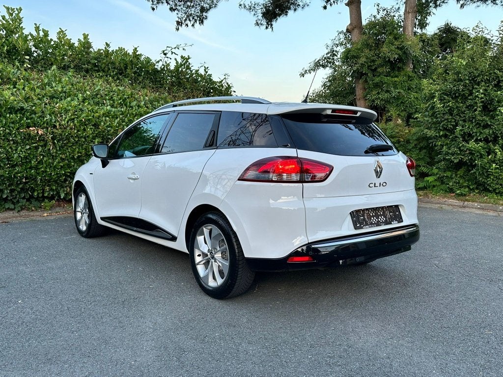 Renault Clio 4 Break Automatique Limited 1.2Essence 2016 €6b, Autos, Achat, 87 kW, Euro 6, Entreprise