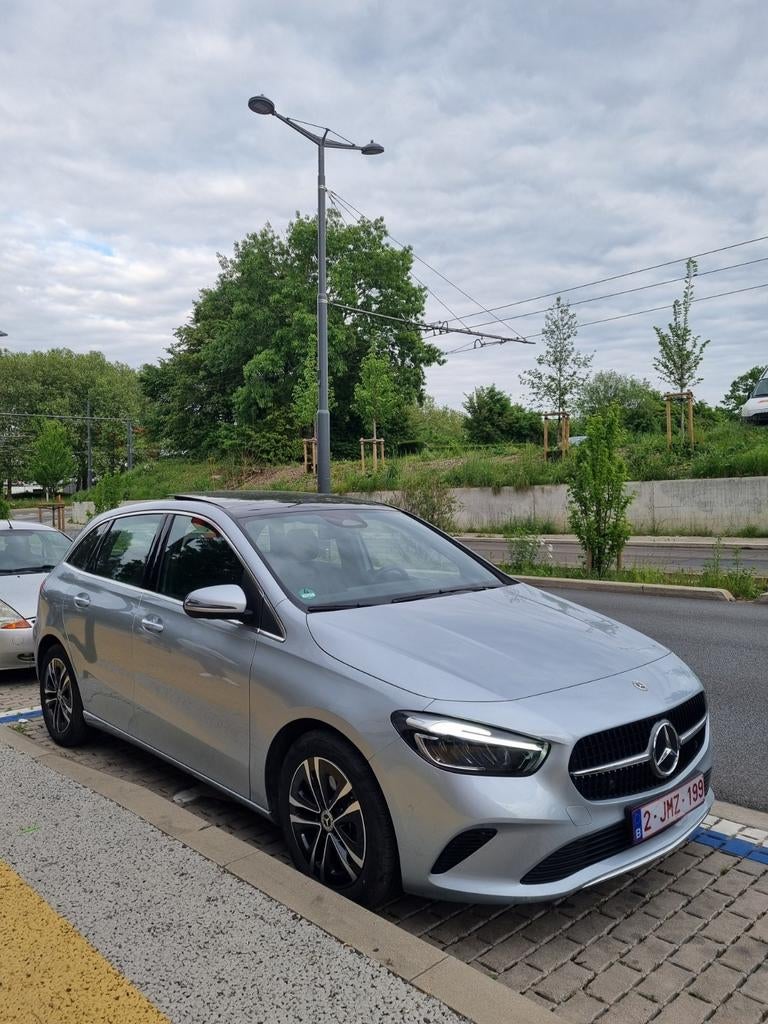 Mercedes classe B 200 pak progressive mild hybrid essence, Auto's, Mercedes-Benz, Particulier, Panoramadak, B-Klasse, Te koop