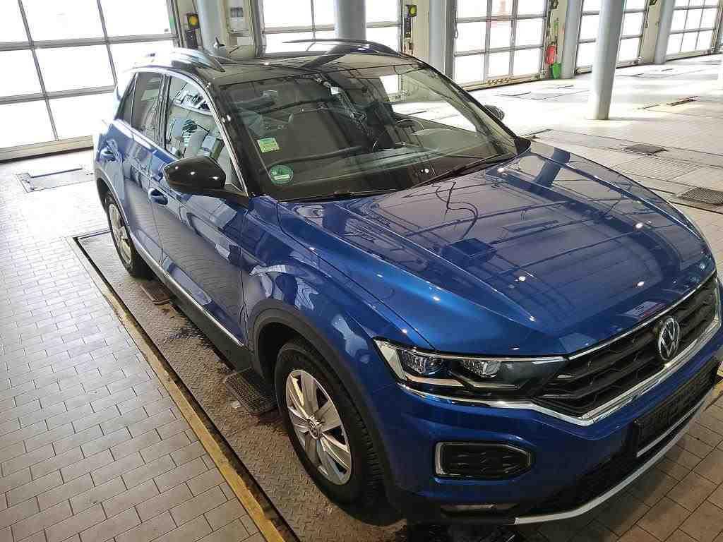 Volkswagen T-Roc Sport 1.5 TSI Automaat 2022, Auto's, Automaat, Gebruikt, Bedrijf, SUV of Terreinwagen
