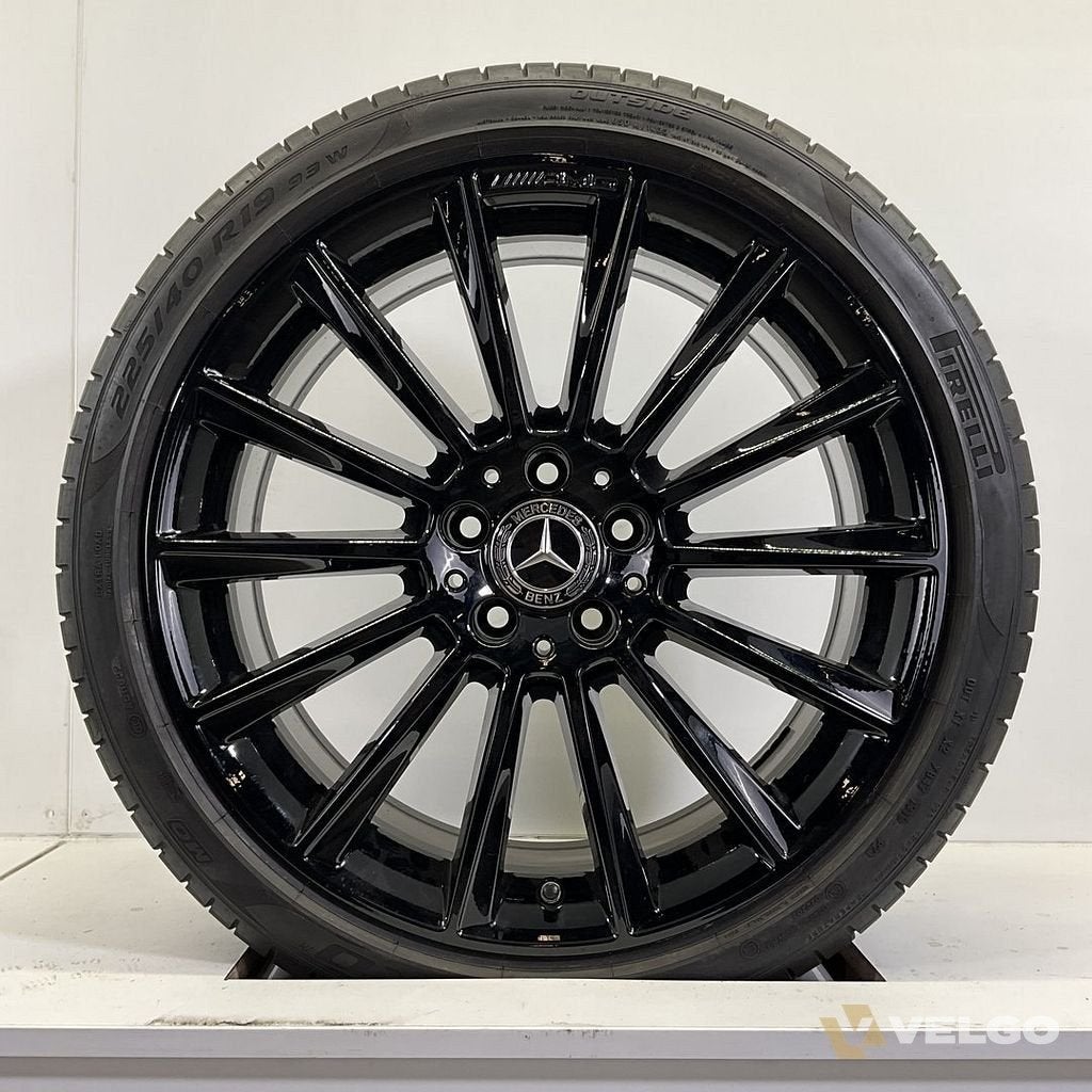 MERCEDES C KLASSE W205 SET VELGEN + ZOMERBANDEN 19 INCH, 19 inch, Gebruikt, -, -