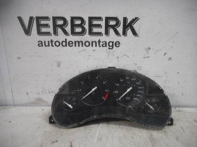 INSTRUMENTS DE BORD Opel Corsa B (73 / 78 / 79) (90534906), Opel, Opel Automobile GmbH, Utilisé, Kontakt-opel@opel.com