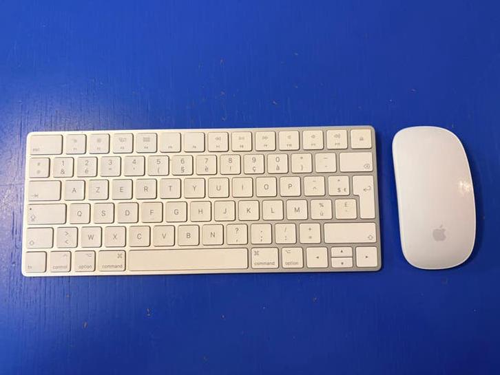 Magic keyboard & mouse, Computers en Software, Toetsenborden, Ophalen, Gebruikt, Toetsenbord en muis-set, Azerty