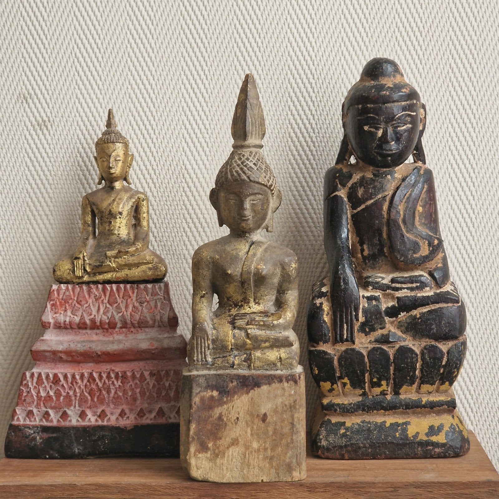 ensemble bouddha anciens, Enlèvement ou Envoi