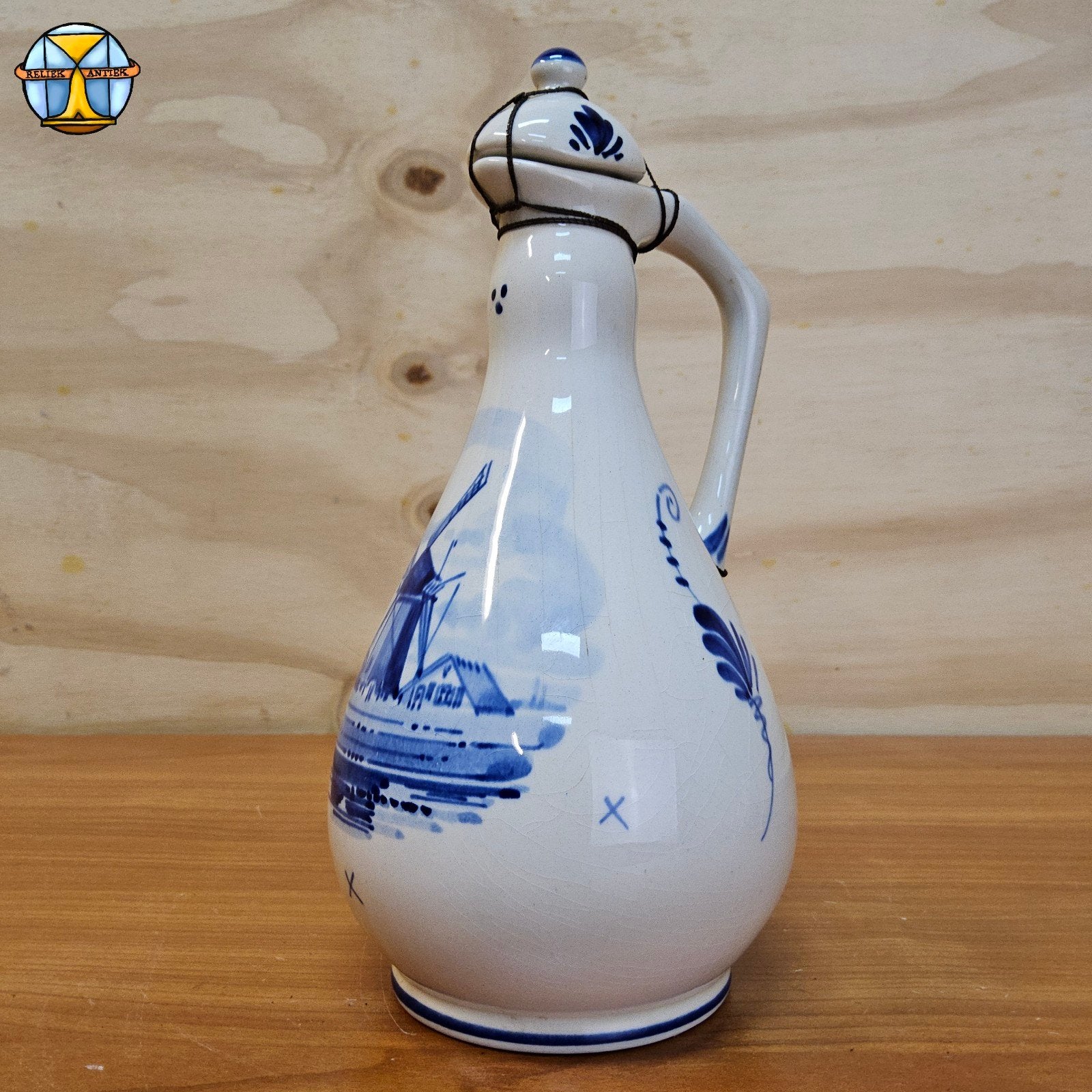 Pot à gin bleu Delft | Molen Schiedam | Herman Jansen, Antiquités & Art, Antiquités | Céramique & Poterie, Enlèvement ou Envoi