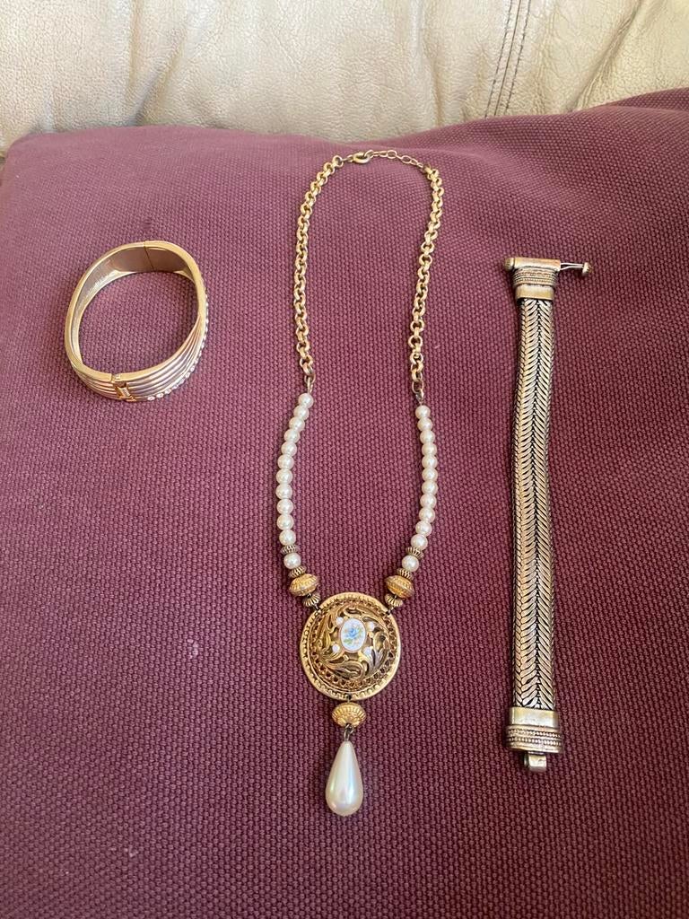 Lot de 3 anciens bijoux 1 collier et 2 bracelet Réservé, Enlèvement ou Envoi, Comme neuf