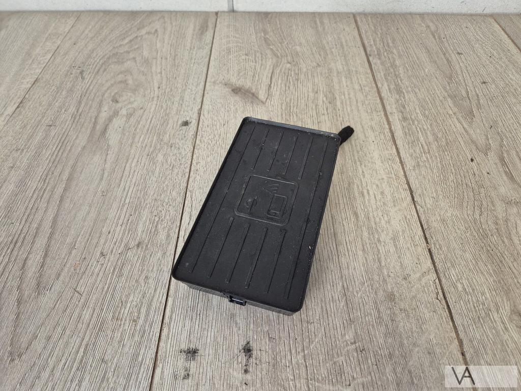 Seat Leon Ateca Arona module draadloos opladen 81a035502 €30, Auto diversen, Autoradio's, Ophalen of Verzenden, -, -, -