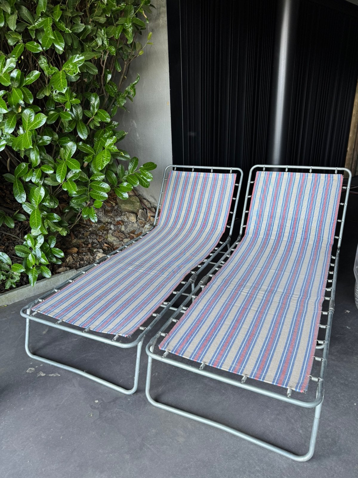 2 vintage ligbedden, Tuin en Terras, Ophalen