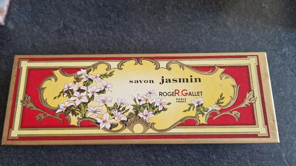coffret cadeau vintage Roger Gallet, Enlèvement ou Envoi, Soins personnels