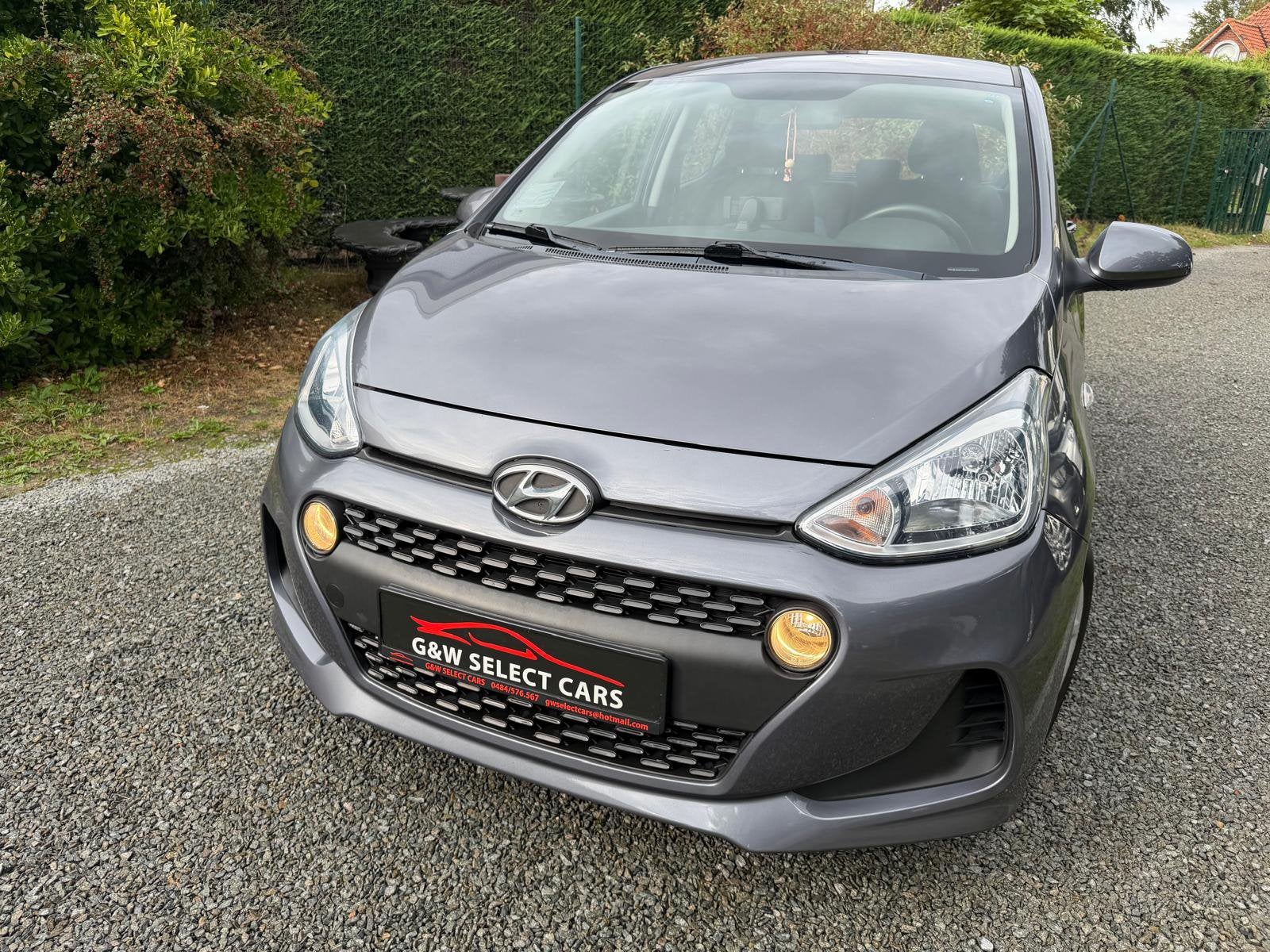 Hyundai i10 *1.0i Twist*5 portes*12/2018*48000 km*Garantie*, Autos, Argent ou Gris, Achat, 998 cm³, Euro 6