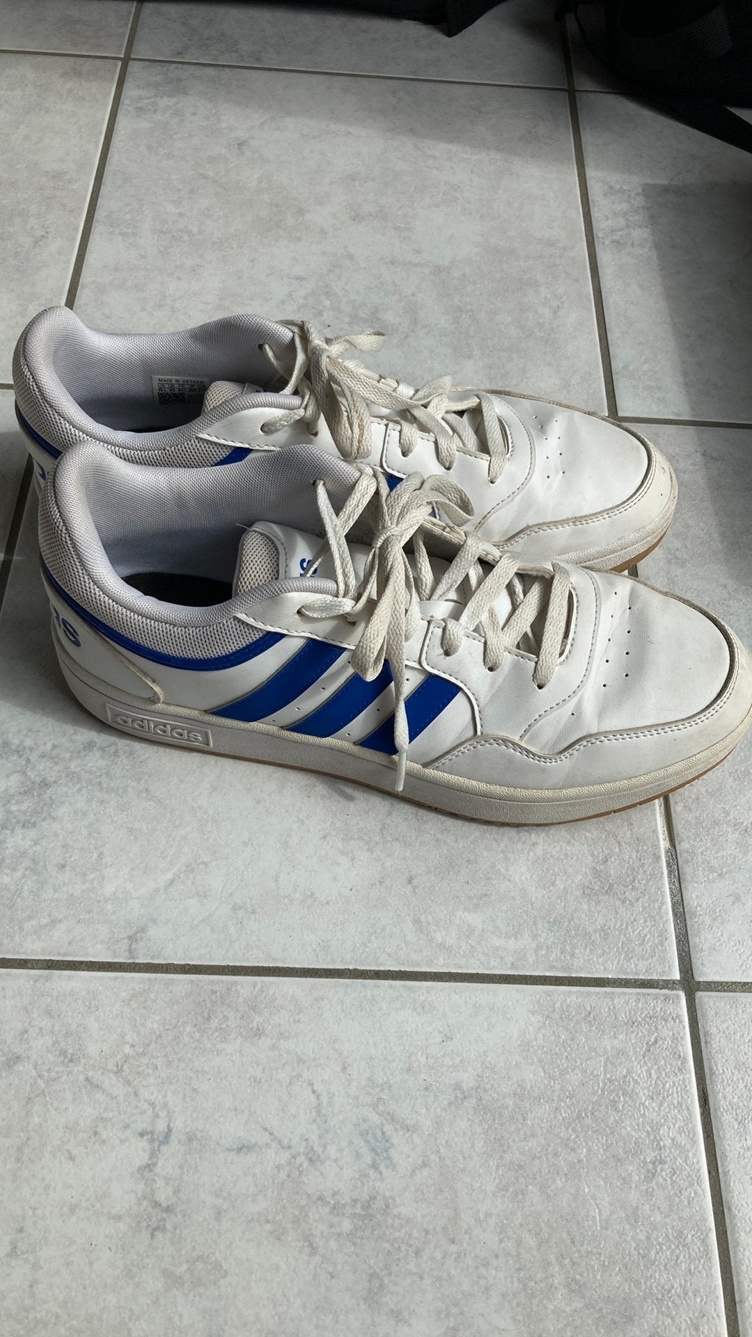 Adidas sneakers maat 44,5, Enlèvement ou Envoi, Porté, Blanc, Baskets
