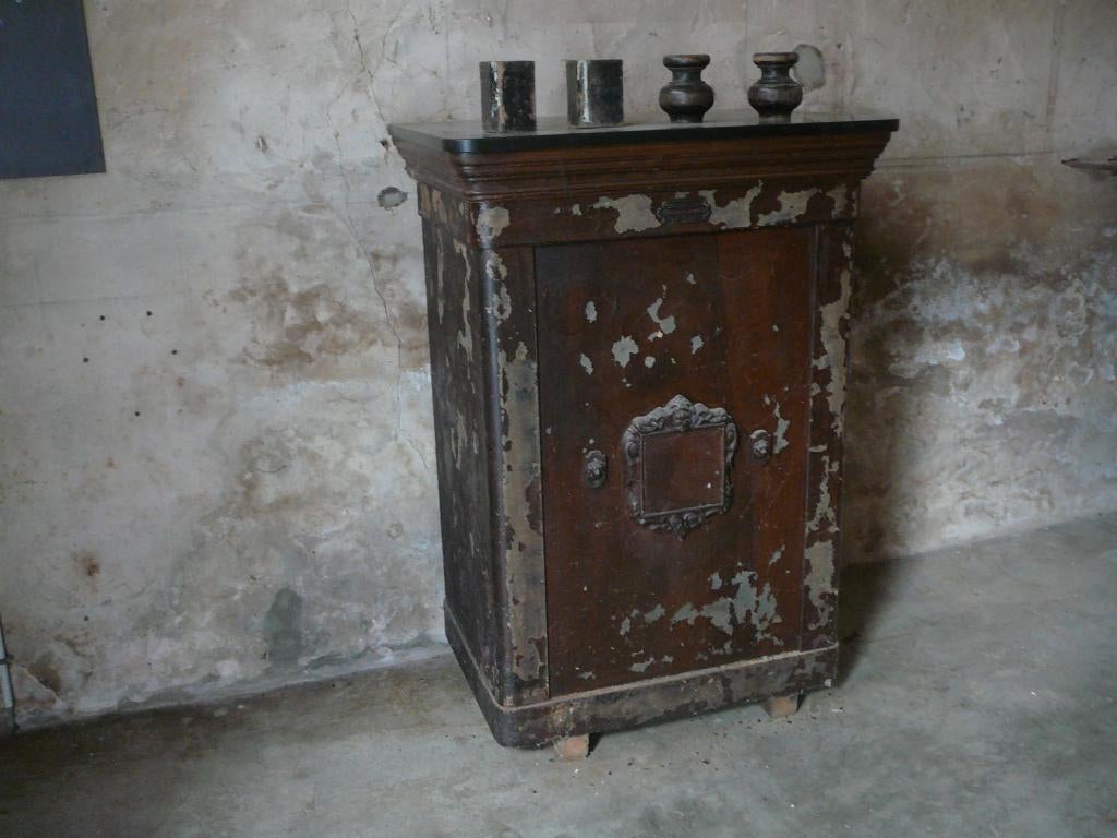 Ancien coffre-fort, Ophalen, Brandkast