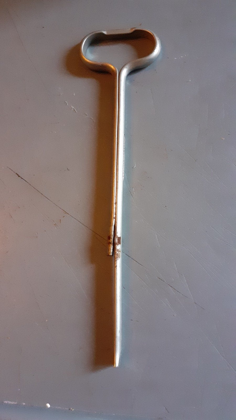 ancienne clé boite a sardine et decapsuleur  mod 1, Enlèvement ou Envoi
