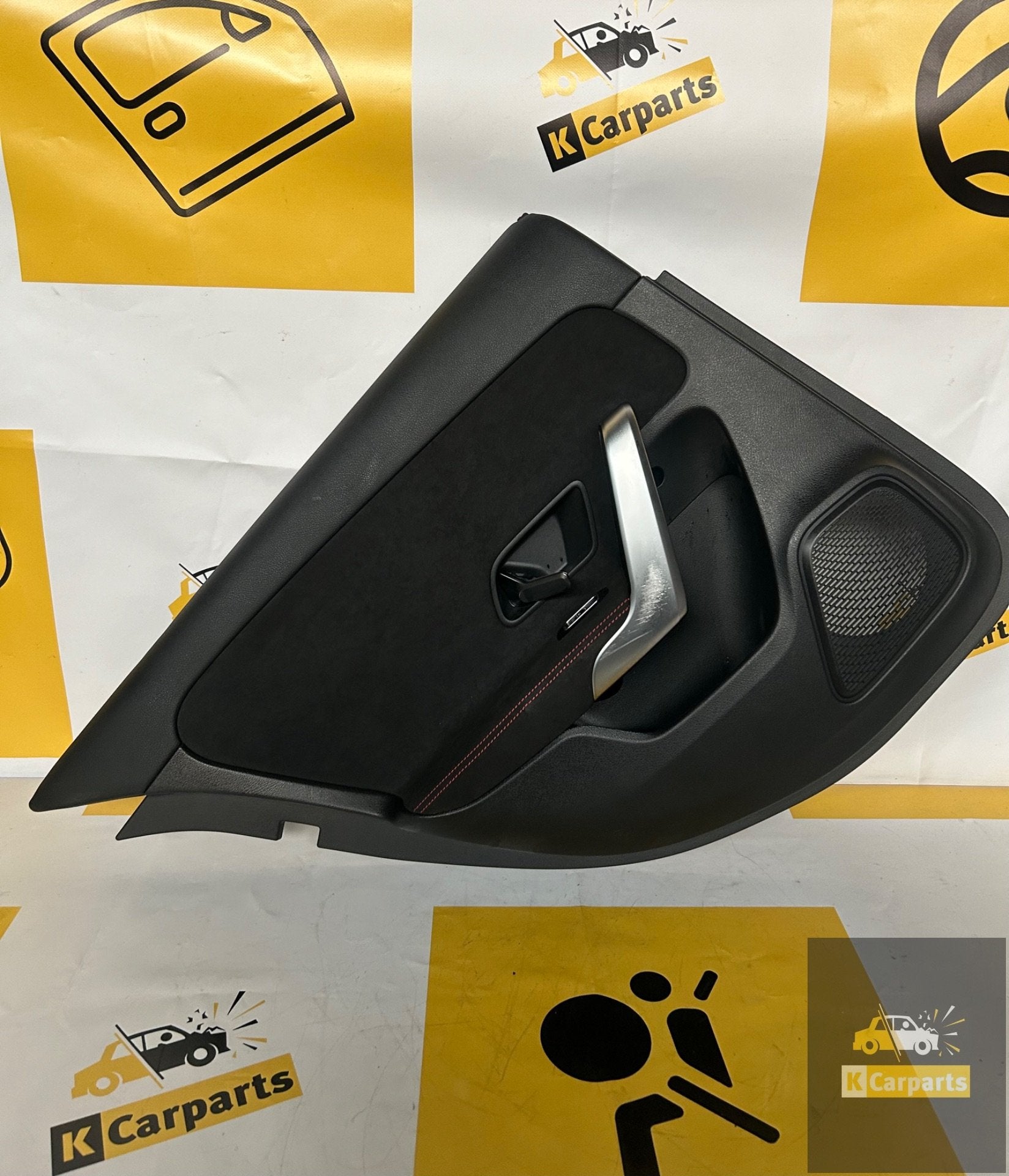 Mercedes A-Klasse W177 Links Achter Bekleding AMG-Line, Auto-onderdelen, Interieur en Bekleding, Info@fabrikant.eu, Fabrikantstraat 1
1000 AA  Amsterdam, NL