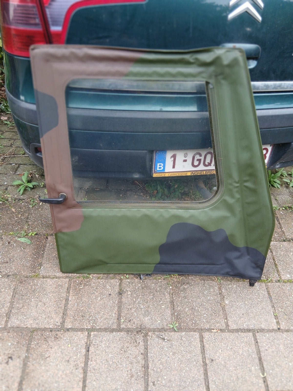 nieuw, Enlèvement, Neuf