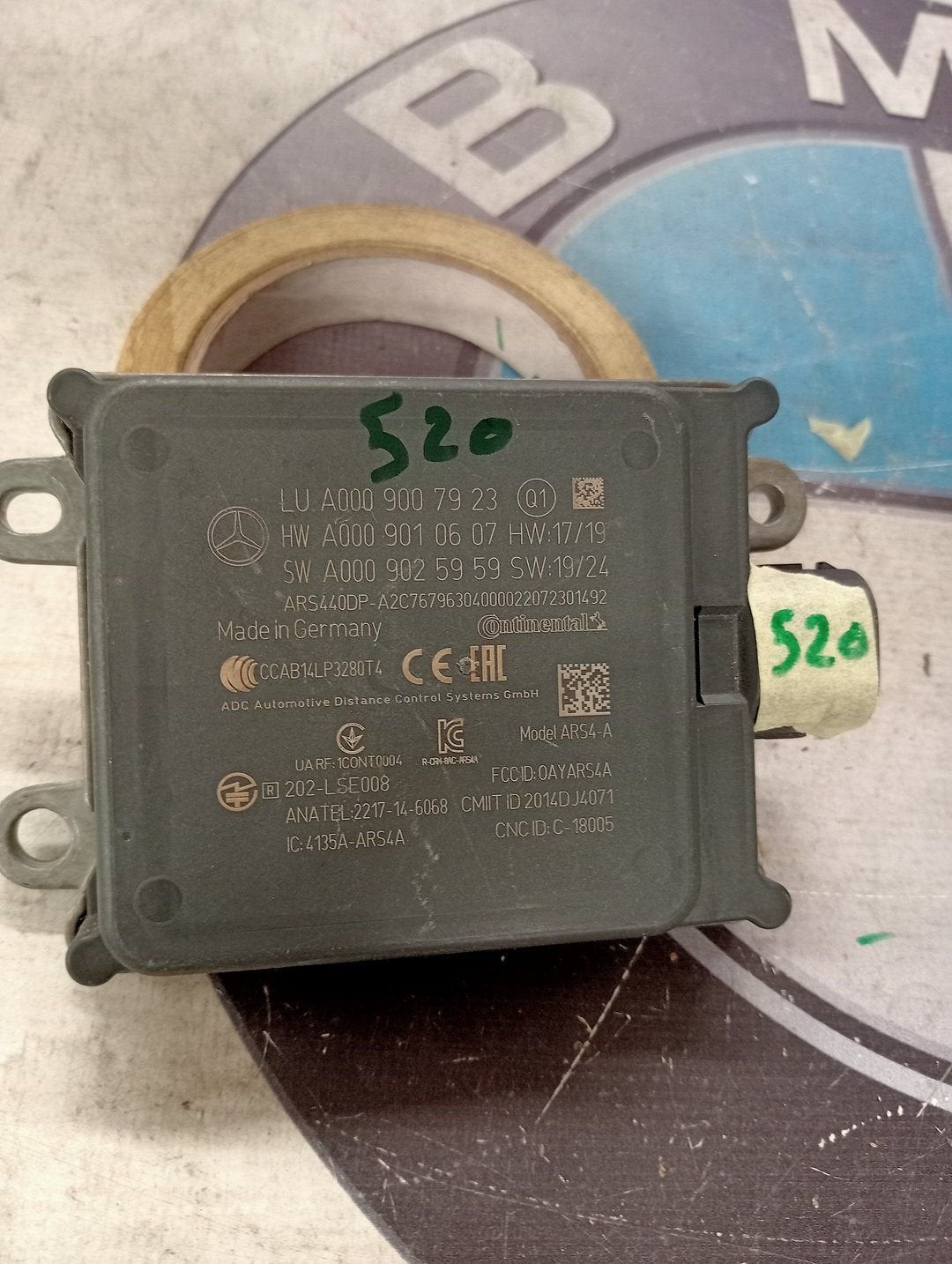 Mercedes A, CLA, C, E Klasse A0009007923, A0009010607, A0009, Utilisé, -, -, Enlèvement ou Envoi