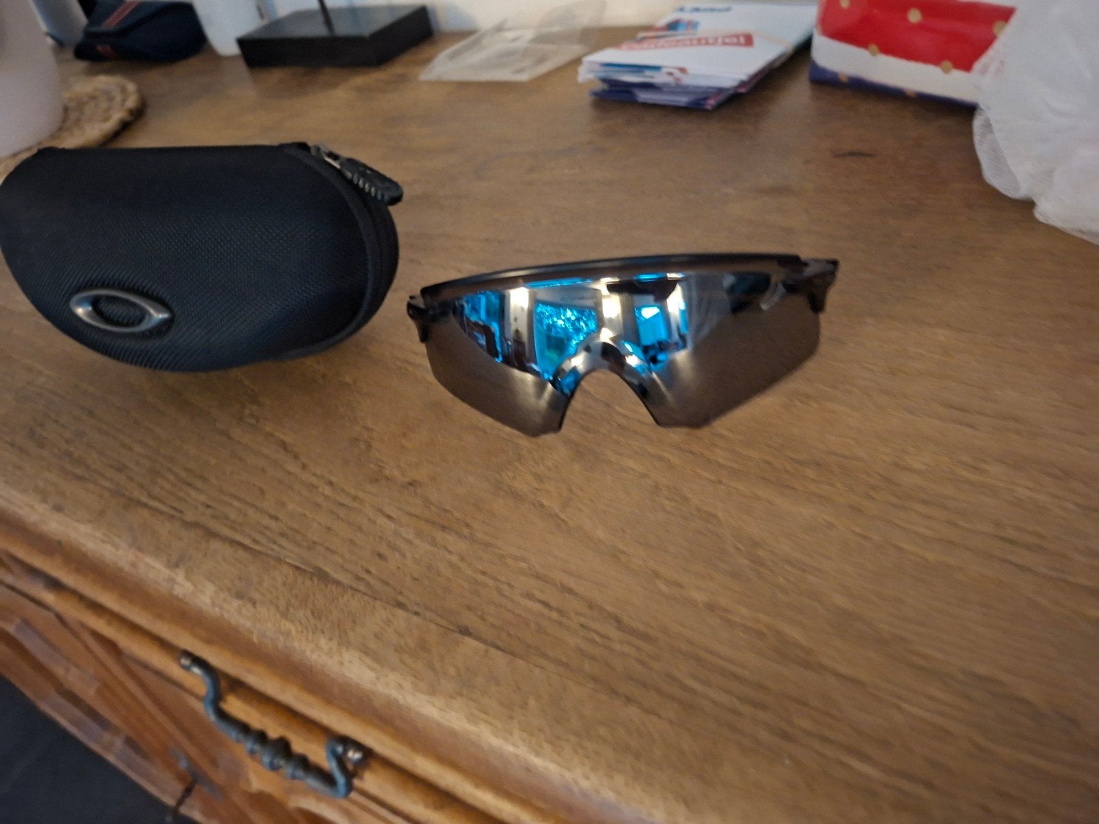 oakley encoder ruilen met oakley kato, Bijoux, Sacs & Beauté, Enlèvement ou Envoi, Oakley