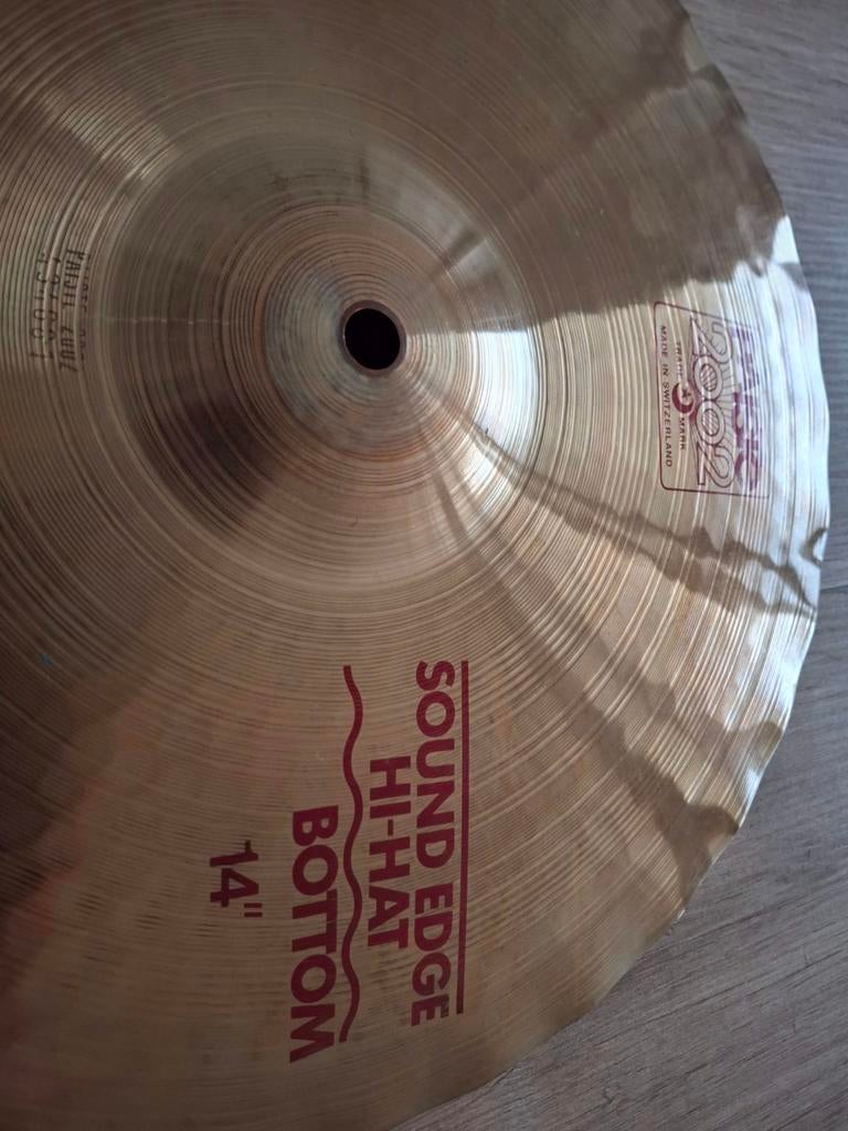 Hi-hat cymbalen Paiste 2002 en Zildjian A te koop, Enlèvement