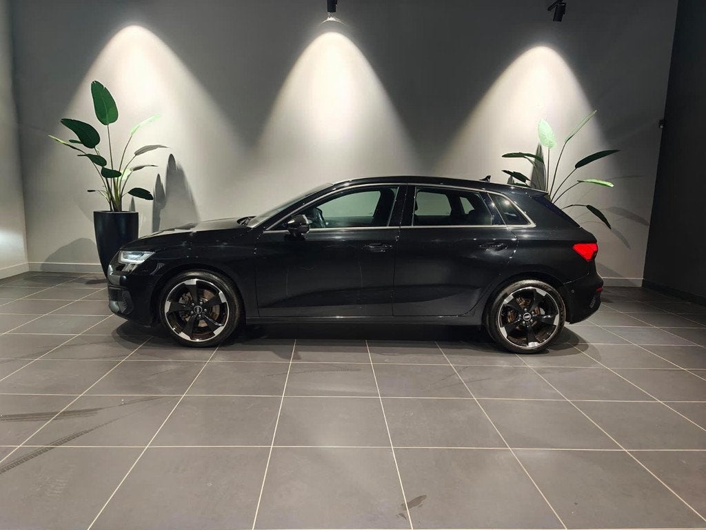 Audi A3 Sportback 2.0 30 TDI Advanced RS VELGEN | CARPLAY |, Auto's, Audi, Voorwielaandrijving, Stof, Gebruikt, 4 cilinders