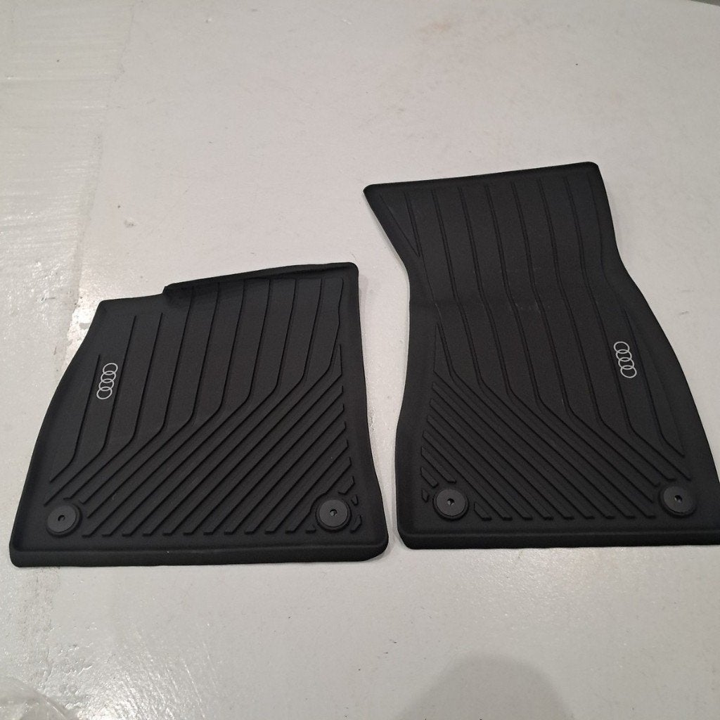 Audi A5 B10 - Vloermatten rubber, Ophalen, Gebruikt, Audi