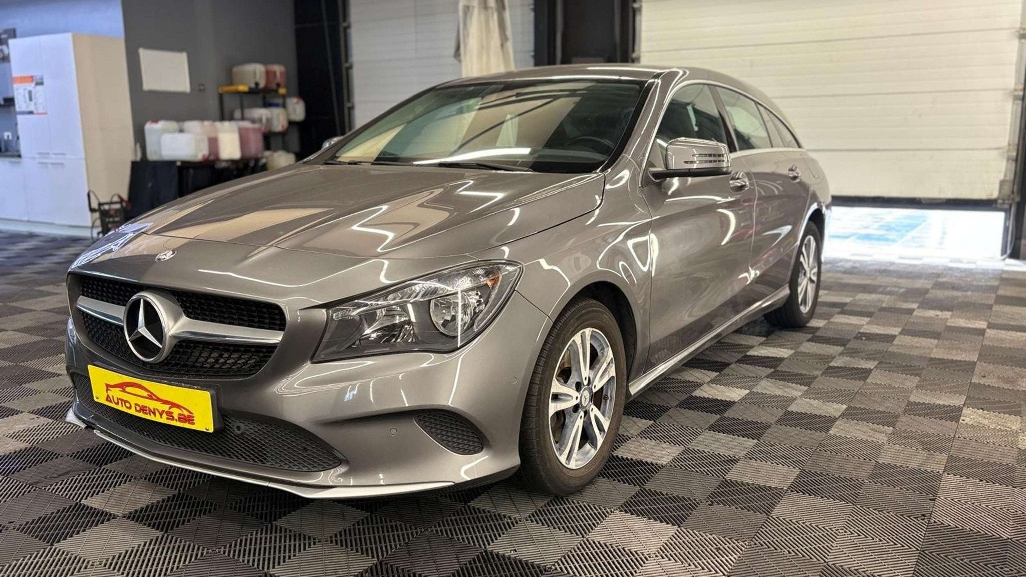 Mercedes-Benz CLA-Klasse 200 d bj. 2017 161.027km Euro 6, Autos, Achat, Entreprise, Noir, Volant multifonction
