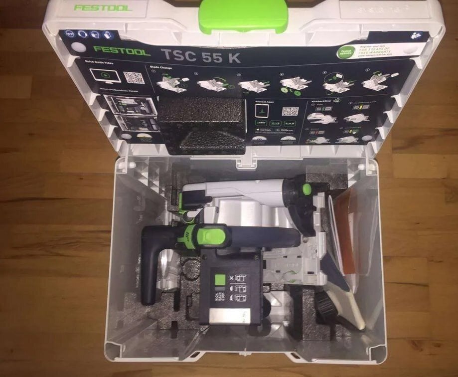 FESTOOL TSC 55 KEB-Basic + FS 1400/2, Doe-het-zelf en Bouw, Invalzaag, Ophalen of Verzenden, Zo goed als nieuw, 30 tot 70 mm