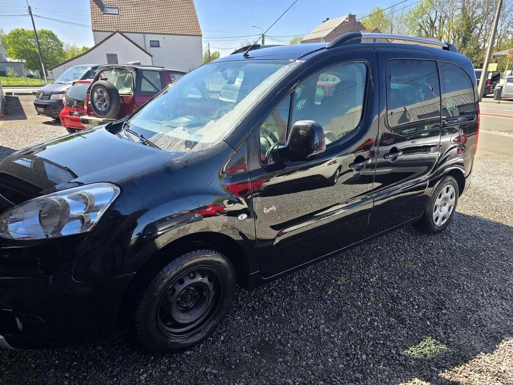 Peugeot Partner Partner Tepee 1.6 HDi Family FAP (bj 2012), Auto's, Peugeot, Euro 5, Gebruikt, 4 cilinders, Zwart