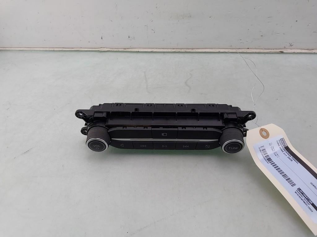 RADIOBEDIENING PANEEL Ford Kuga III (DFK) (01-2019/-), Auto-onderdelen, Gebruikt, Ford