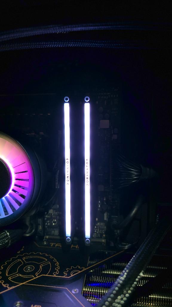 64GB DDR5 Corsair Dominator, Computers en Software, RAM geheugen, Gebruikt, Desktop, 64 GB, DDR5, Ophalen of Verzenden