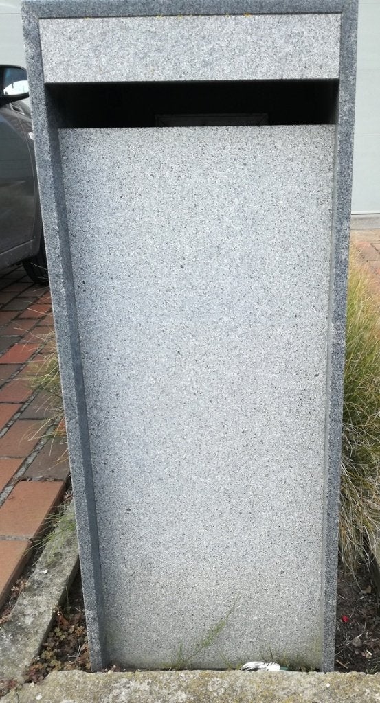 Brievenbus in natuursteen, Tuin en Terras, Ophalen, Gebruikt, Hardsteen, Staande brievenbus