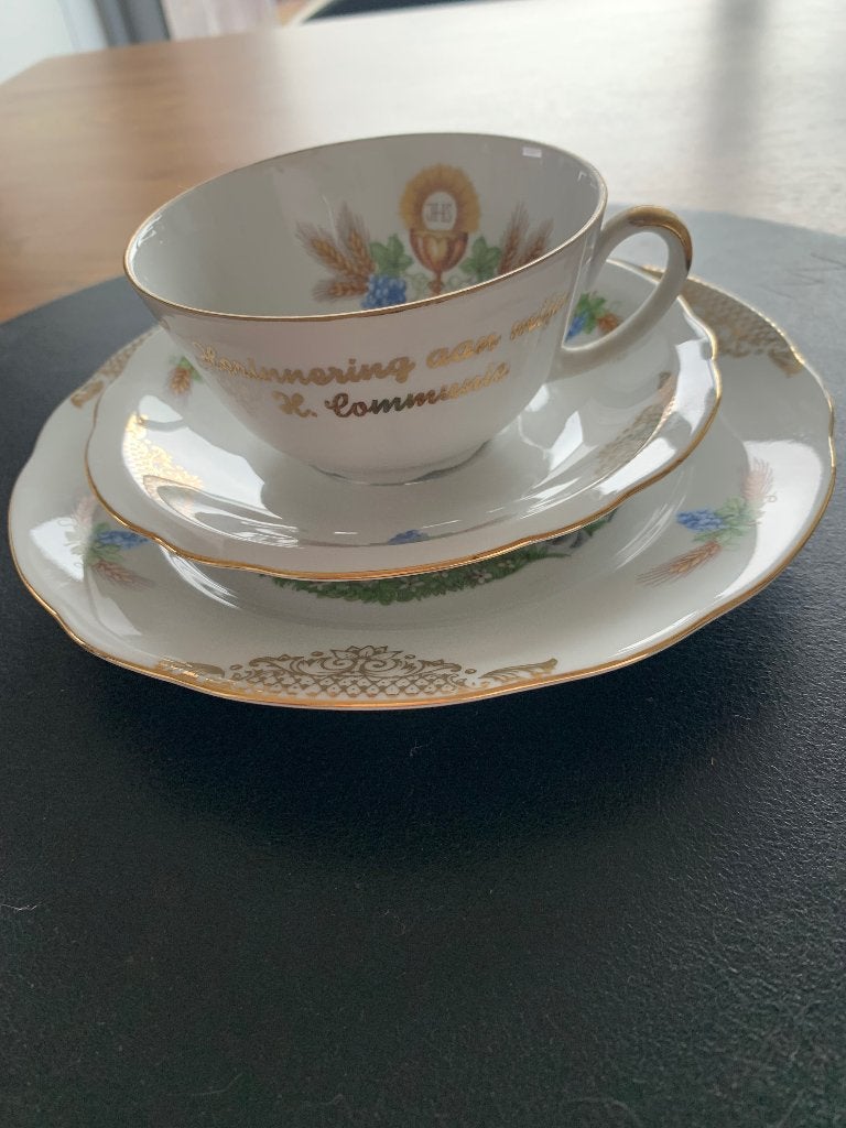 Set communion vintage 1962 Porcelaine Freienorla - 3 pièces, Enlèvement ou Envoi