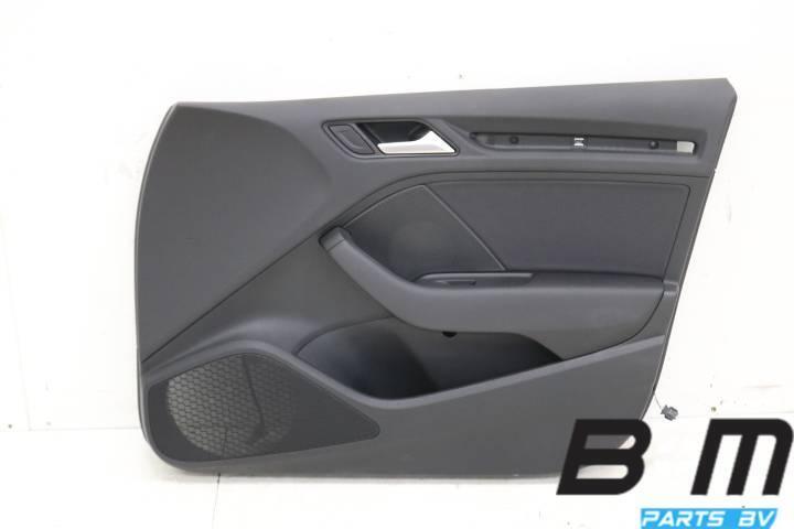 Portierbekleding rechtsvoor Audi A3 8V Sportback 8V4867106, Utilisé