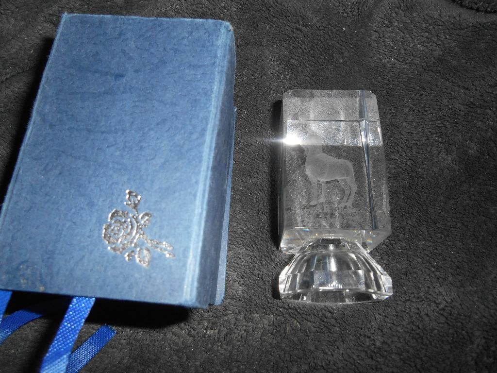 Bélier bloc de verre 3D  8cm avec boite, Enlèvement ou Envoi