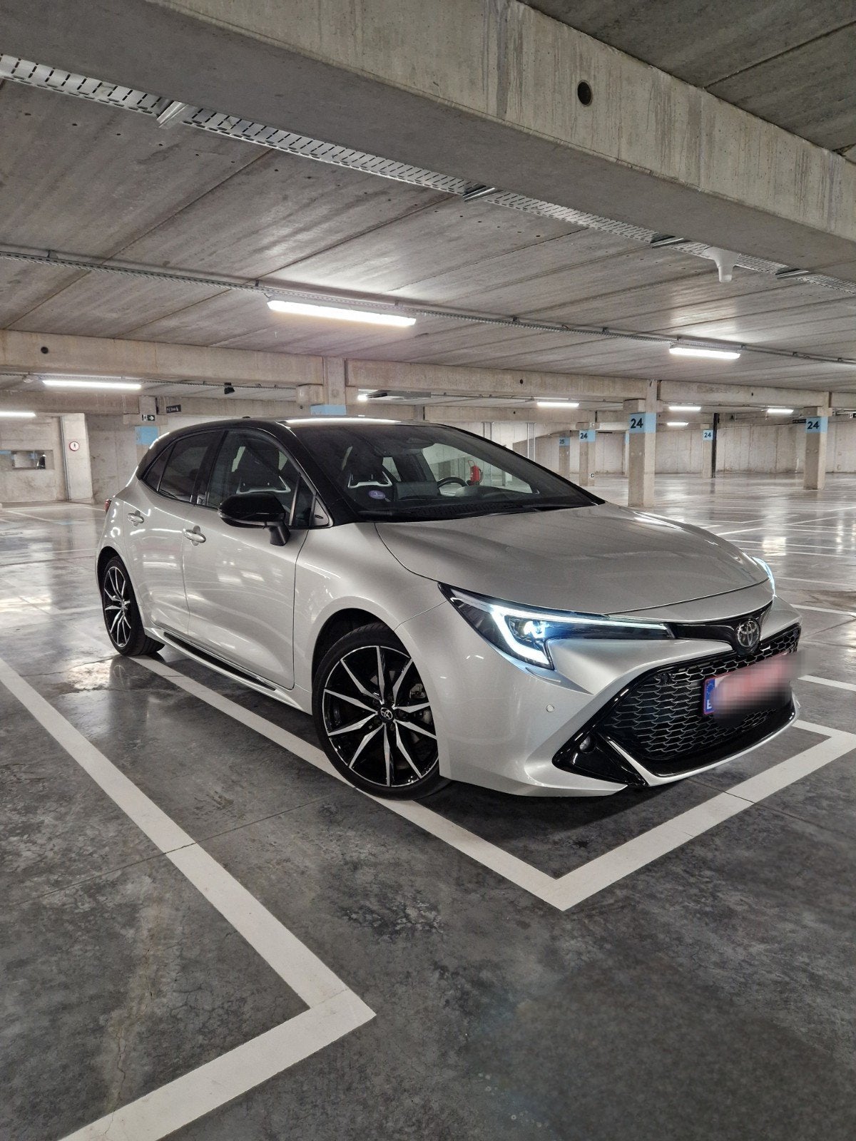 Corolla Gr Sport 2023/140pk 1e eigenaar/2033/Airco App, Dealer onderhouden, 4 cilinders, 102 kW, 5 zetels
