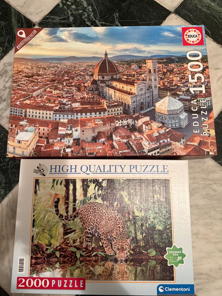 Lot de 2 puzzles - 1500 & 2000 pièces, Hobby & Loisirs créatifs, Enlèvement, Plus de 1 500 pièces, Comme neuf, Puzzle